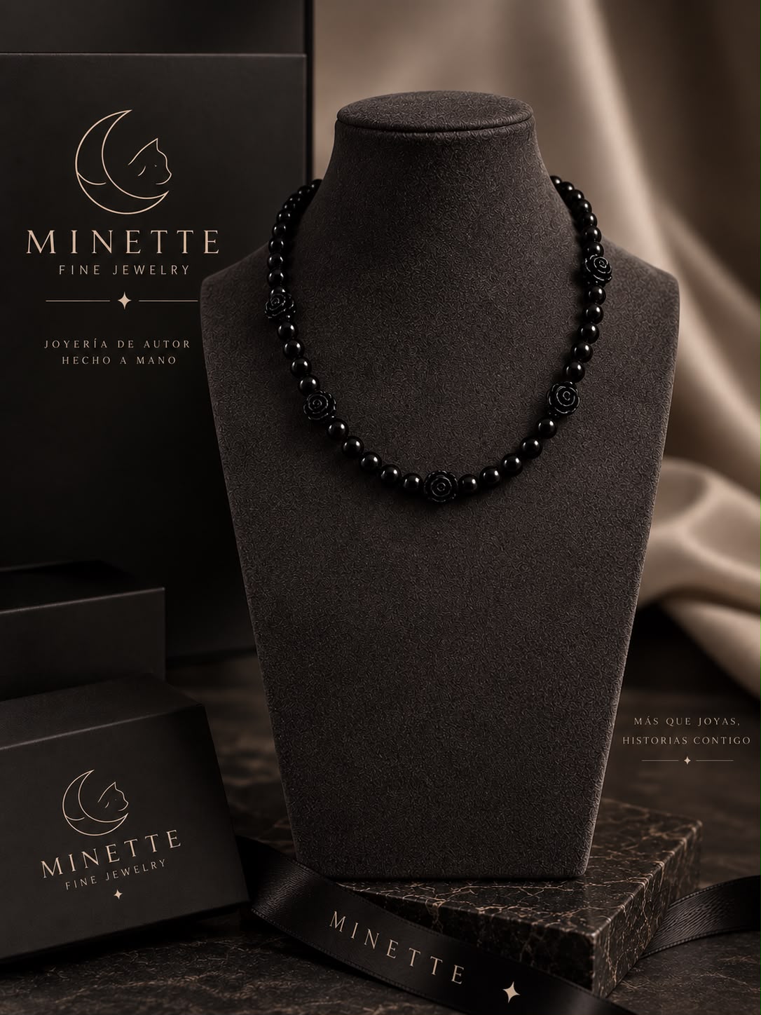 Collar de Obsidiana Negra con Rosas Talladas - Minette Fine Jewelry